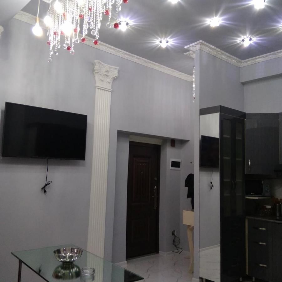 Апартаменты OIL ACADEMY. New House. metro 28 may. 3 Bedrooms Баку-14