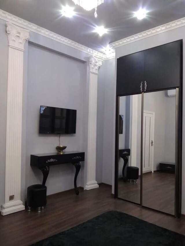 Апартаменты OIL ACADEMY. New House. metro 28 may. 3 Bedrooms Баку-17