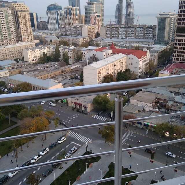 Апартаменты OIL ACADEMY. New House. metro 28 may. 3 Bedrooms Баку-20