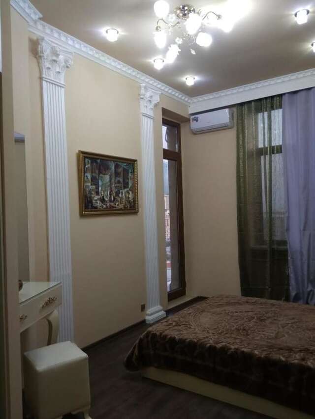 Апартаменты OIL ACADEMY. New House. metro 28 may. 3 Bedrooms Баку-9